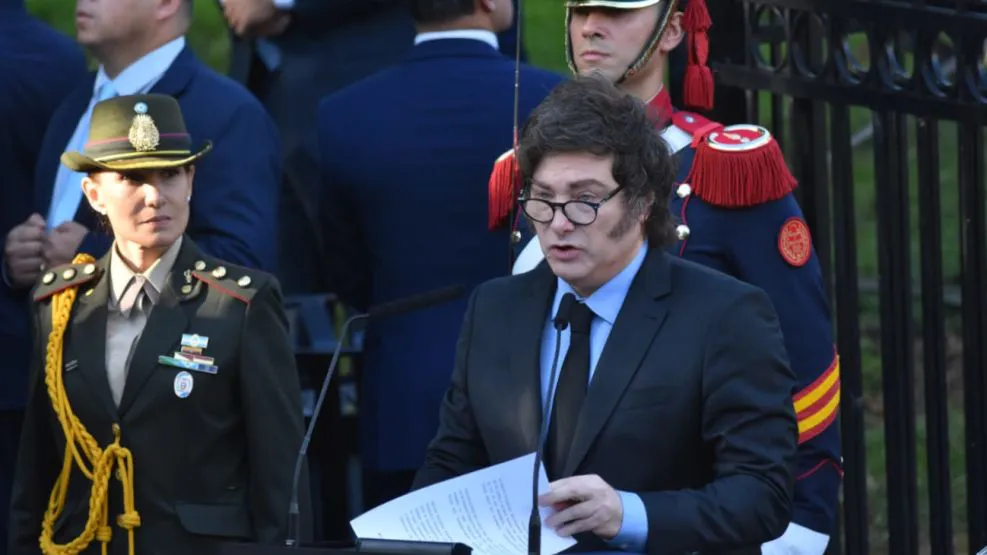 javier-milei-en-el-homenaje-a-los-combatientes-de-malvinas-1996460