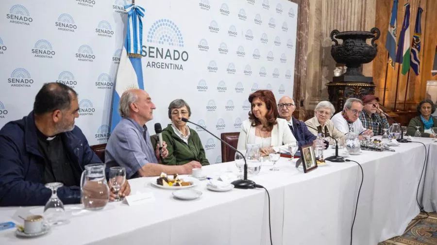 cristina-fernandez-de-kirchner-tweets-20220915-1420818