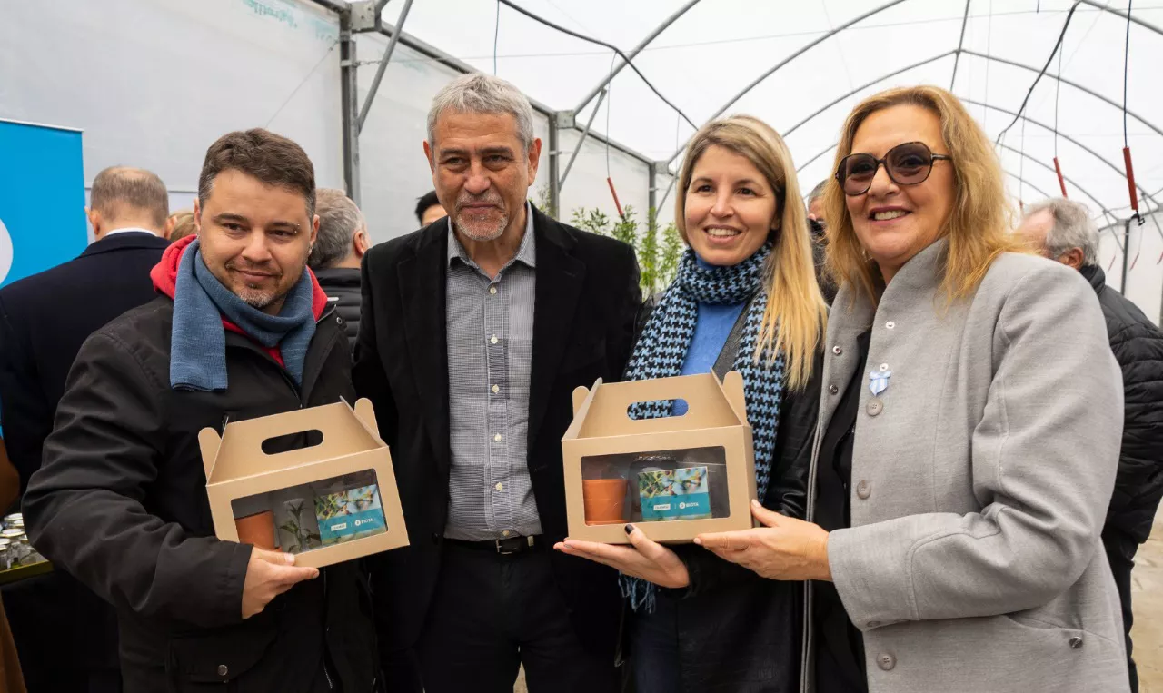 PHOTO-2022-07-06-21-36-03 1