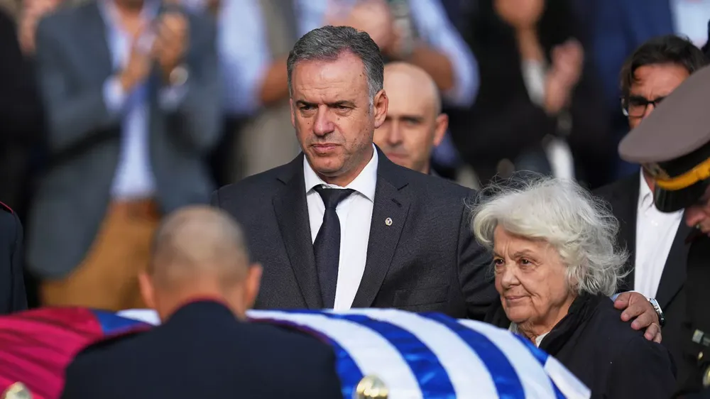 1366x768_cmsv2_0b69f308-7ed9-5cf0-8ea8-ea75fa5c7090-9287174