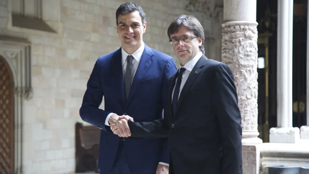 carles-puigdemont-pedro-sanchez_98